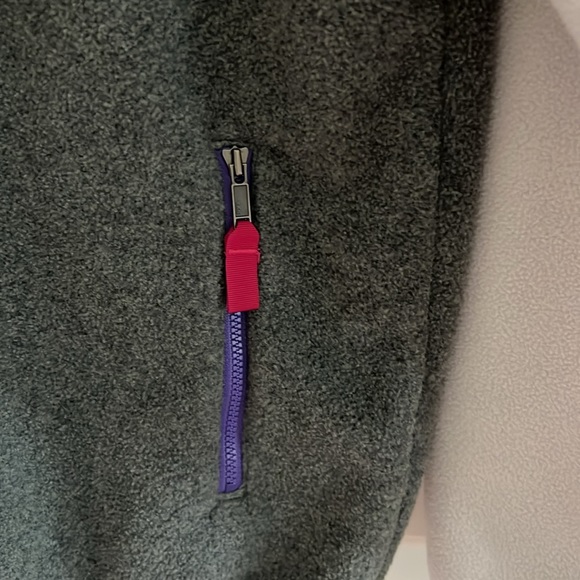 Patagonia jacket in great condition - Picture 4 of 8